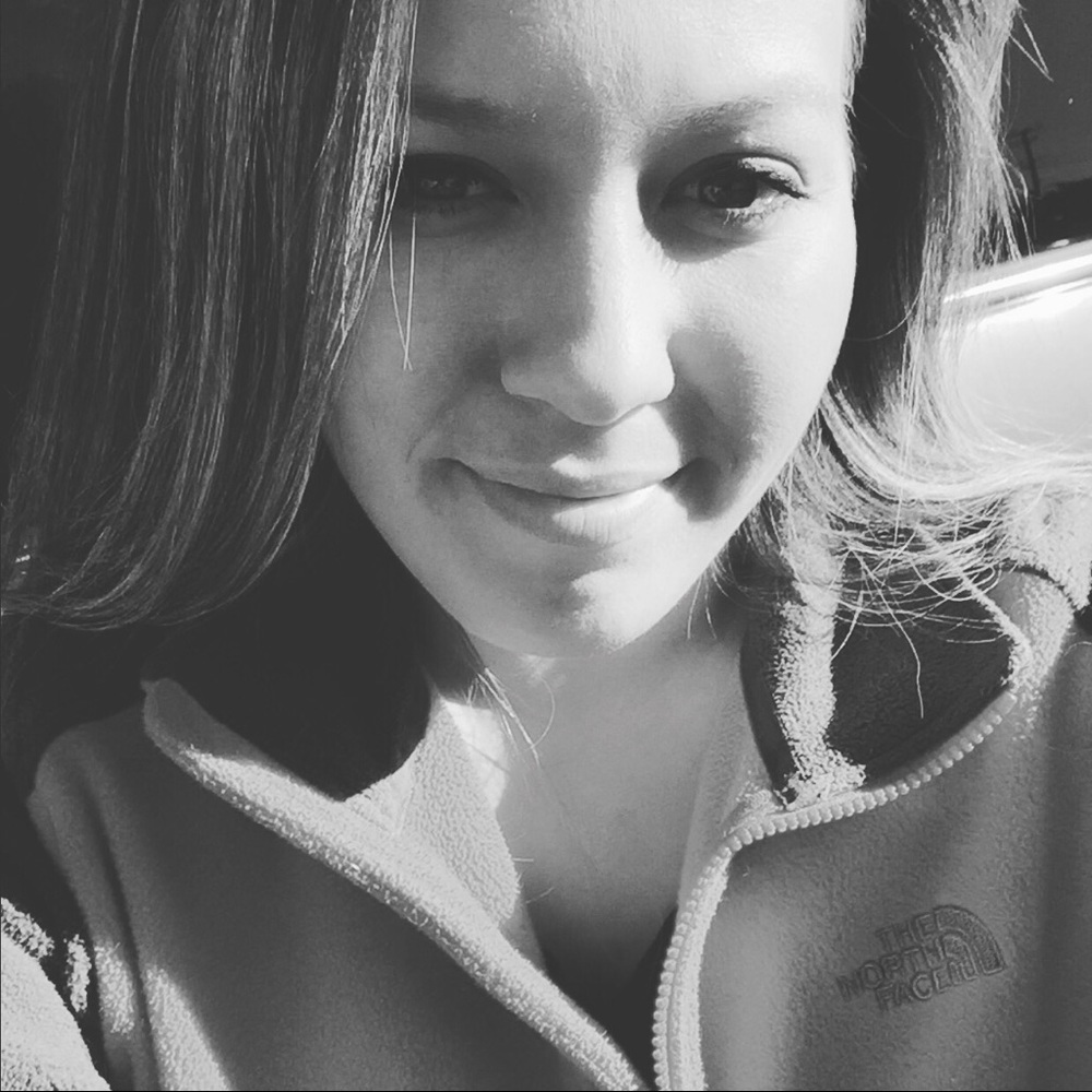 Meet your Posher, Carly